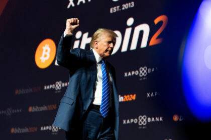 kripto bitcoin konferansı Trump